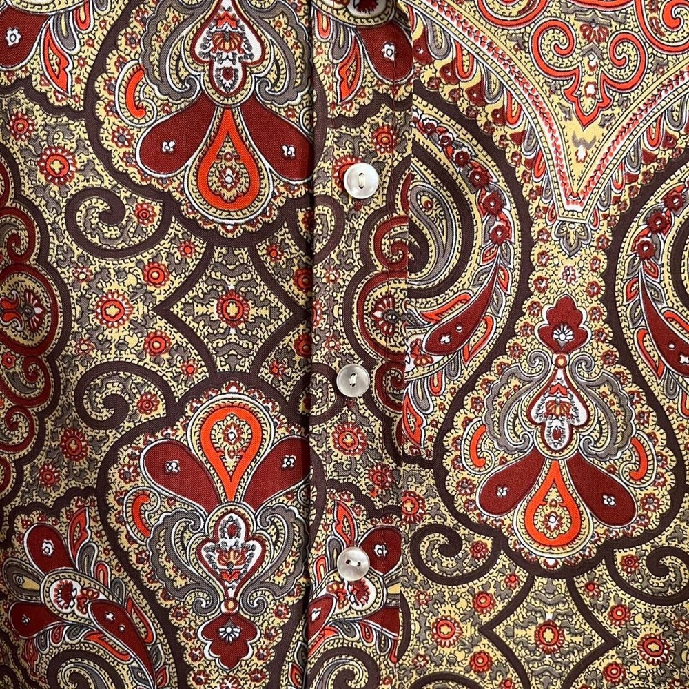 Vintage Paisley Button Down - Picture 4 of 8